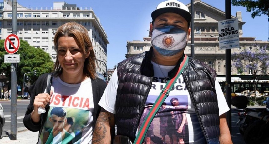 RADIOKTUBRE INFO..-La madre de Lucas dice que le dan 