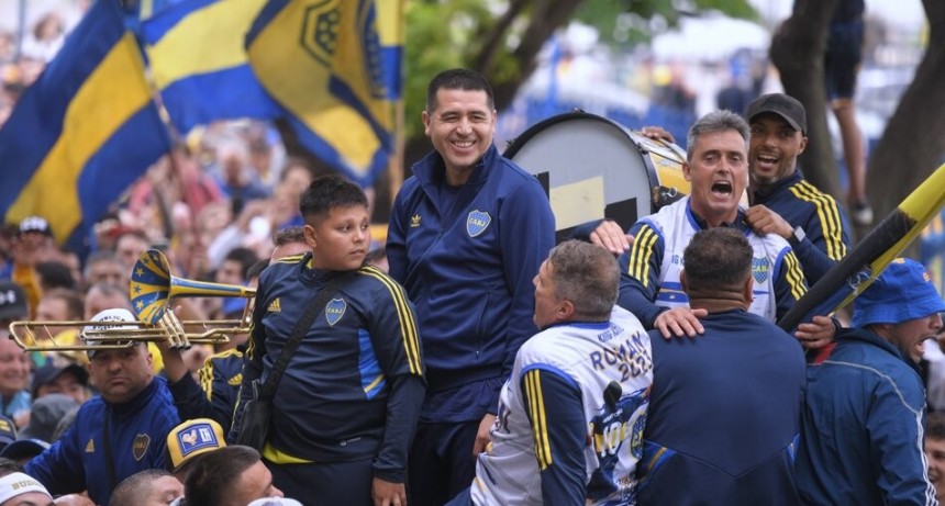 RADIOKTUBRE INFO……    ¿Por qué Riquelme pudo contra Macri, los medios y los jueces?   …….Por Simòn Suarez