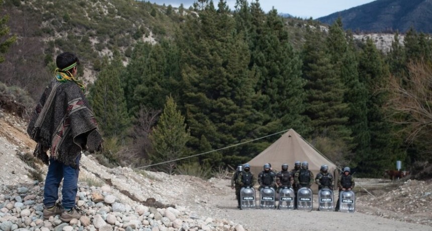 RADIOKTUBRE INFO…. Para qué el DNU de Milei derogó la Ley de Tierras: el litio, el agua y el suelo con bandera de remate   ….Por Simòn Suàrez