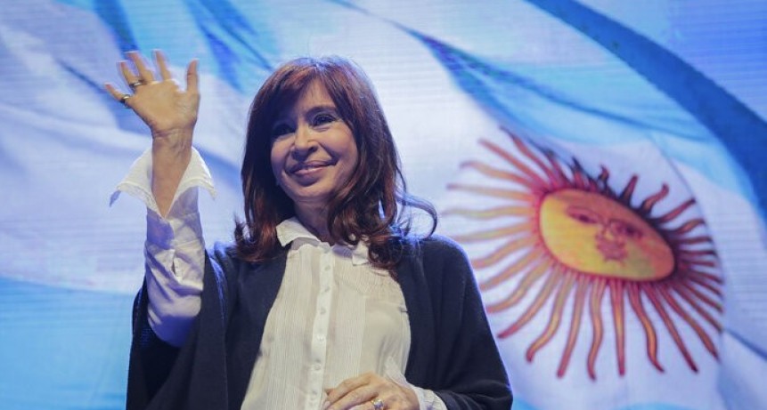 RADIOKTUBRE INFO……..CRISTINA ASUMA EL P,J, Y TRABAJA PARA ENDEREZAR AL PERONISMO.    …… Por Simòn Suarez