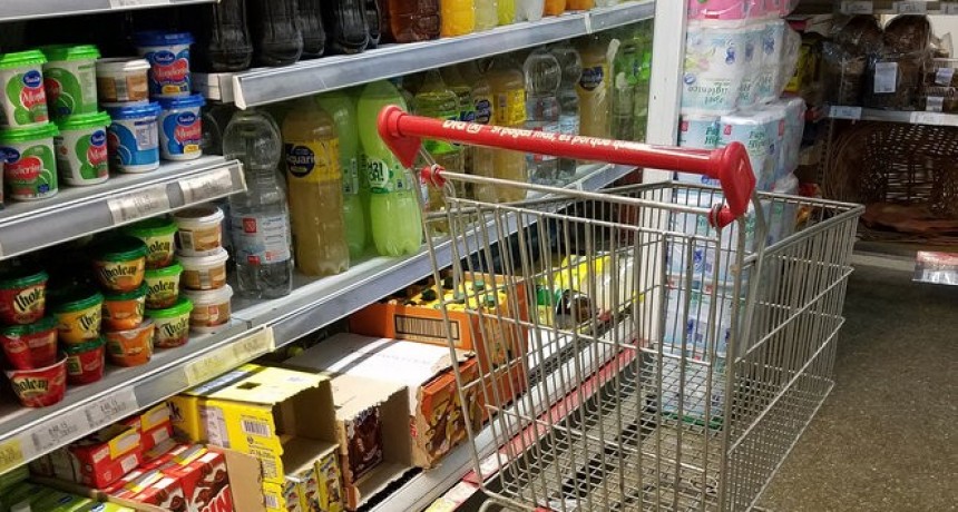 RADIOKTUBRE INFO……..  EL CONSUMO A PUNTO DE CELEBRAR EL PEOR CUMPLE DE LA HISTORIA …… Por Simòn Suarez