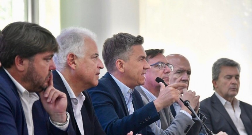 RADIOKTUBRE INFO……..  EL EJECUTIVO PROVINCIAL CONTRATÒ GENERADORES DE ENERGÌA PARA OPTIMIZAR EL VERANO  …… Por Simòn Suarez