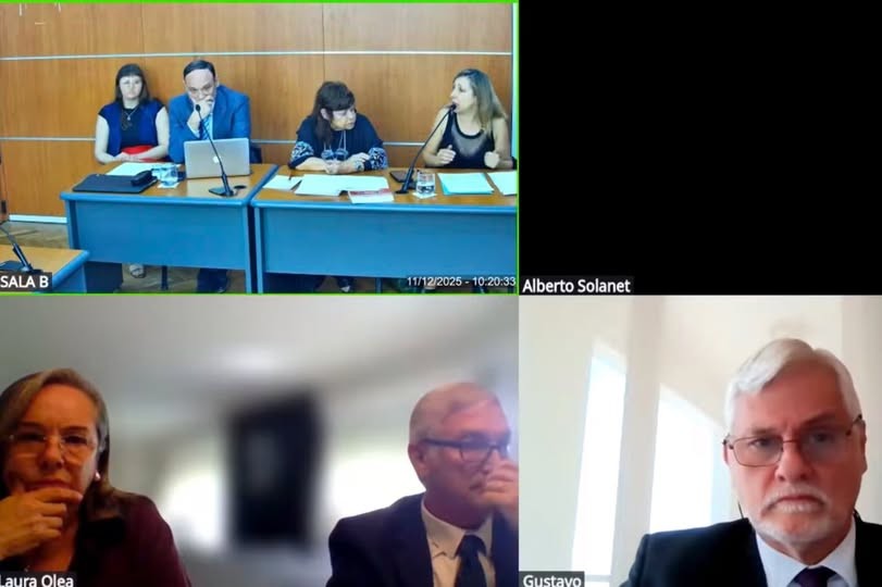 - RADIOKTUBRE INFO…….. Patricia Bullrich no se puede despegar de su pasado …… Por Simòn Suarez