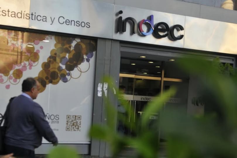 - RADIOKTUBRE INFO…….. INDEC: Los datos oficiales, muy lejos de la realidad   …… Por Simòn Suarez