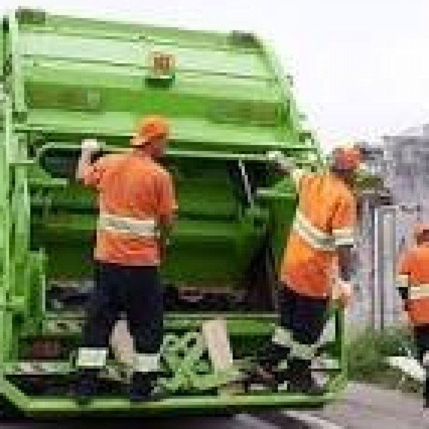 - RADIOKTUBRE INFO…….. RECOLECCIÓN DE RESIDUOS HOY A PARTIR DE LAS 13 HS.   …… Por Simòn Suarez